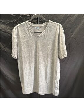 Men's Heather Gray V-Neck Short Sleeve Tee